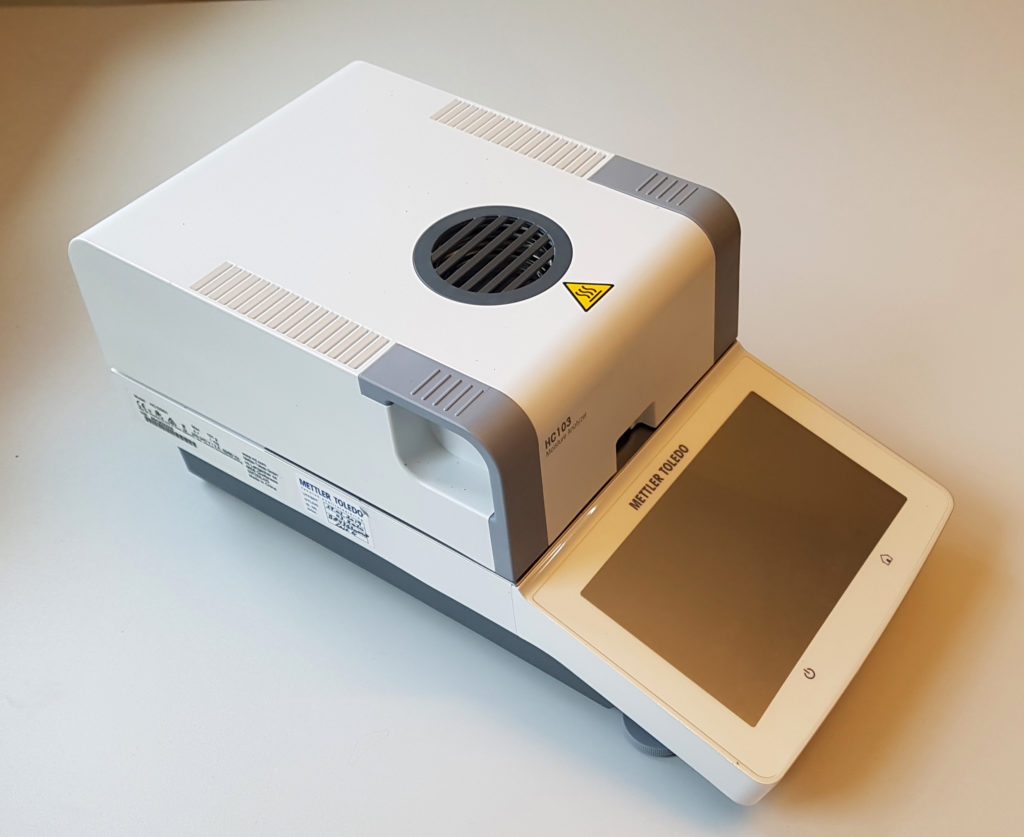 Equipment for measuring total solids (TS%) in product